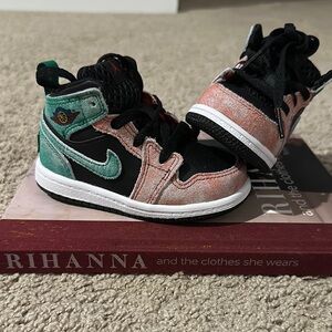 Kids High-Top Sneakers - Black, Green, Pink